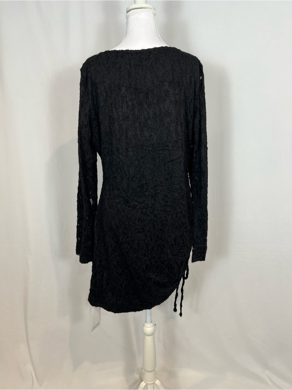 Long-Sleeve Black Lace Knit Dress with Side Ruched Tie - Picture 11 of 16